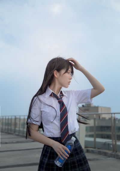 精品三级av_HD免费观看