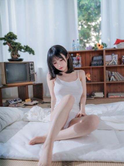 女人AA级毛片乱码观看网站_4K电影全集观看